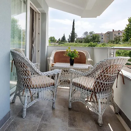 Apartamento Lidija *