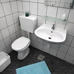 Lidija Apartment *