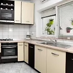 Lidija Apartment *