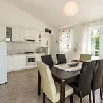 Lidija Apartment