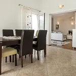 Apartment Lidija